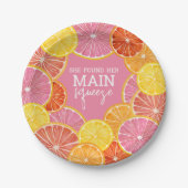 Ze vond haar belangrijkste knuffel bruidsfeest papieren bordje (Voorkant)