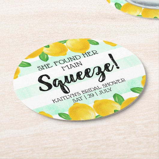 Ze vond haar bruiloft Lemon Bruidsfeestje Ronde Kartonnen Onderzetter (Gebogen)