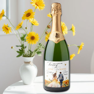 Ze vond haar honingbruiloftsdouche sparkling wijnetiket