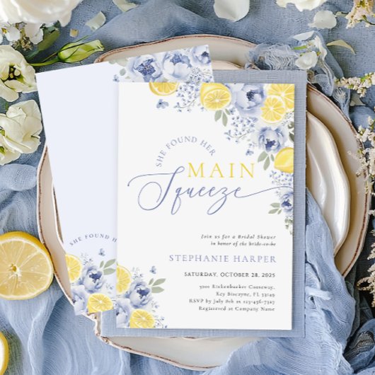 Ze vond haar Vrijgezellenfeest op het hoofdplein Kaart