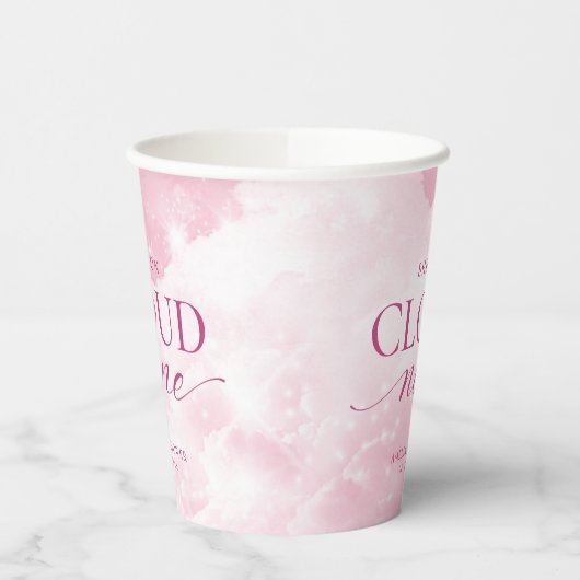 Ze zit op Cloud Nine Pink Vrijgezellenfeest Papieren Bekers (Links)