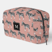 Zebra Exotisch dierpatroon Blush roze monogram Toilettasje (Rechterhoek)