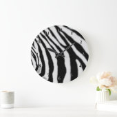 Zebra Horloge noir et blanc Zebras Stripes Design (Maison)