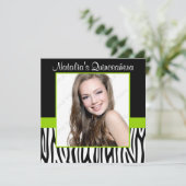 Zebra Lime Green Photo Quinceanera Invitations (Debout devant)