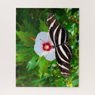 Zebra longwing vlinder op een Hibiscus Red Heart Legpuzzel