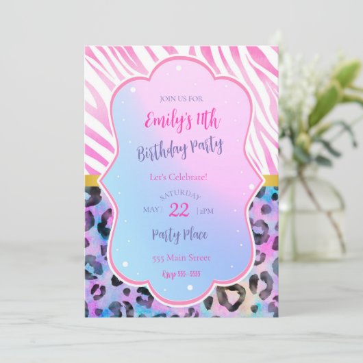 Zebra luipaard verjaardagsuitnodiging neon roze pa kaart (Staand voorkant)