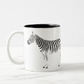Zebra omwikkeling rond tweekleurige koffiemok (Links)