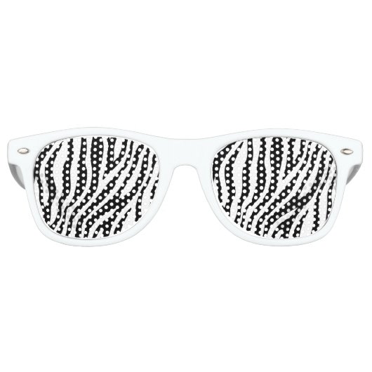Zebra Print Black en White Stripes Pattern Retro Zonnebril (Voorkant)