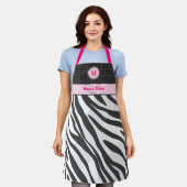Zebra Print Zwart Wit Heet Roze Monogram Gift Schort (Gedragen)