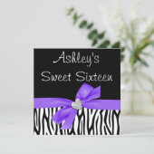 Zebra Purple Bow Diamond Sweet 16 Invitations (Debout devant)
