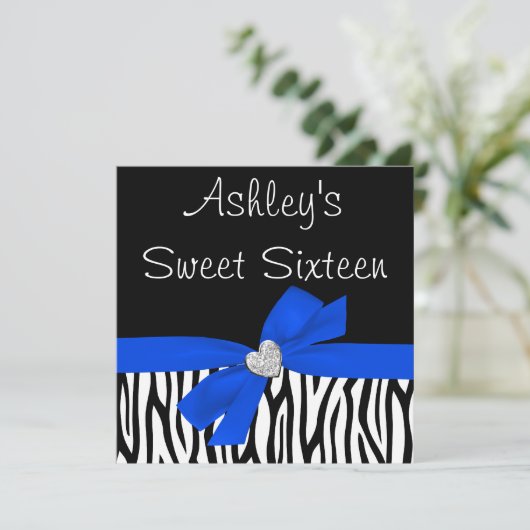 Zebra Royal Blue Bow Diamond Sweet 16 Invitations (Debout devant)