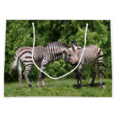Zebra's in Love Geschenktas Large Cadeautasje (Voorkant)