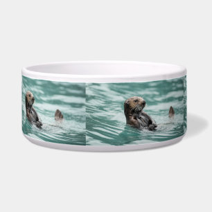 Zee bekijken otter voerbakje