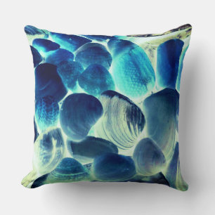 Zee oester shell, kleuren veranderd in blauw kussen