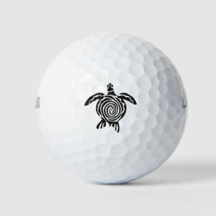 Zee schildpad bespaart de schildpad golfballen