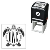 Zee Schildpad Buikzicht 3 Initialen Monogram #2 Zelfinktende Stempel (In situ)