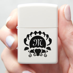 Zee Shell Open Clamshell Silhouette Monogram