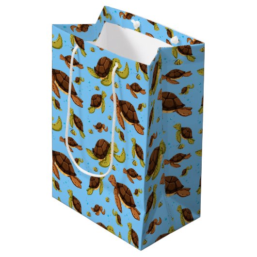 Zee Turtle Pattern Medium Cadeauzakje (Voorkant Gekanteld)