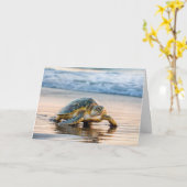 Zee Turtle Walking An Ocean Beach Kaart (Gele Bloem)