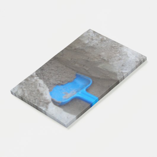 Zee Zandstrand, Post-it® notes met schoppen (Schuin)