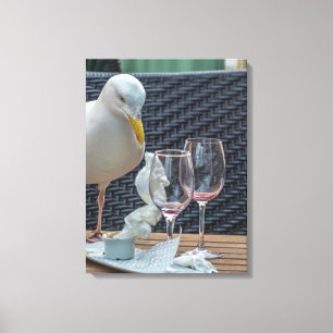 Zeemeeuw en wijnglazen uitzicht canvas print