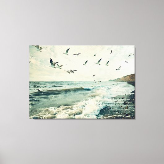 Zeemeeuwen in vlucht boven de oceaan canvas afdruk (Voorkant)