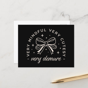 Zeer demure zwarte coquette lint esthetische citat briefkaart