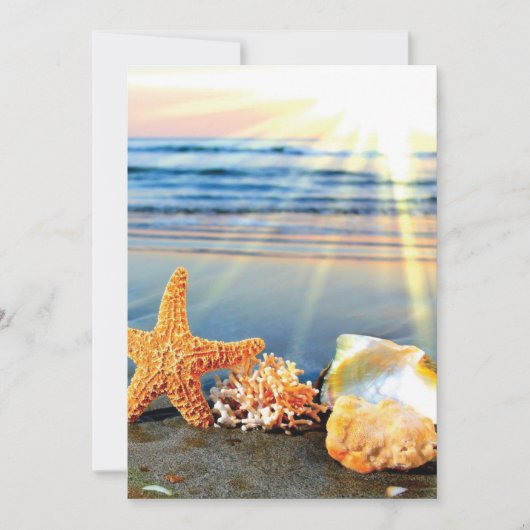Zeeschelpen en zeesterkreeft op het strand bedankkaart (Voorkant)
