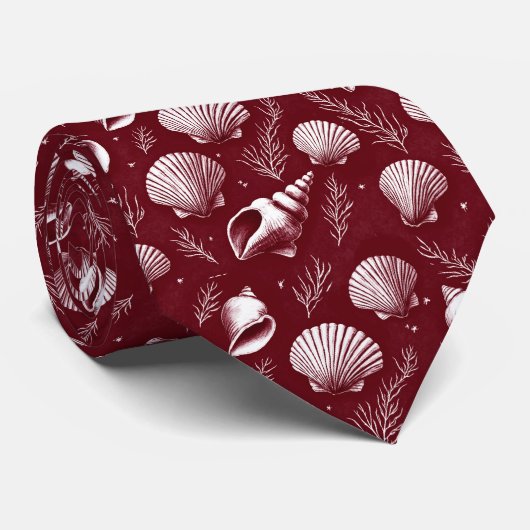 Zeeschelpen en zeewier in Maroon en Wit Stropdas (Opgerold)