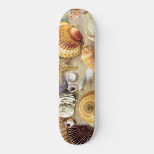 Zeeschelpen op het strand skateboard