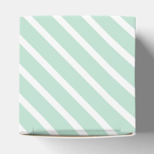Zeeschuim mintgroene White Stripes schuine patroon Bedankdoosjes (Bovenkant)