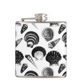 Zeeshellen - zwart-wit op witte achtergrond heupfles (Voorkant)