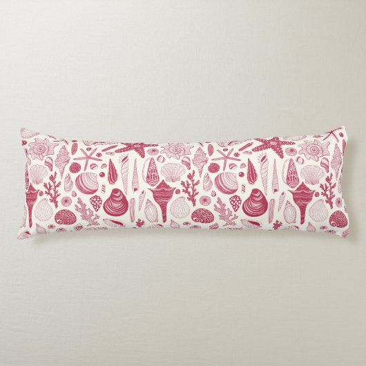 Zeeshells in Viva Magenta - Kleur van het jaar 202 Lichaamskussen (Voorkant)