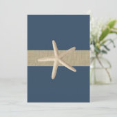 Zeesterren Navy Blue Stripes Beach Wedding Kaart (Staand voorkant)