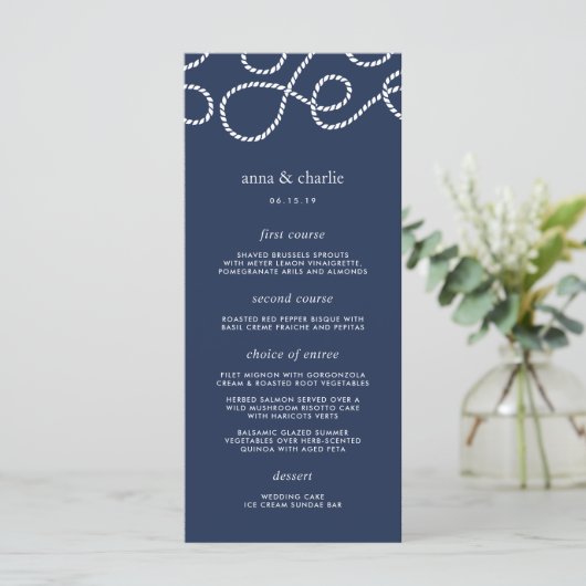 Zeewaardig Wedding Menu Kaart | Marineblauw (Staand voorkant)