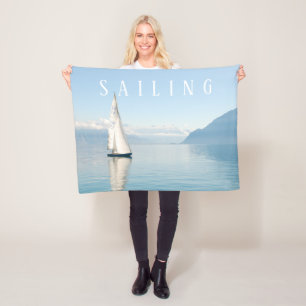 Zeilboot Kalme Blauwe Meer & Blauwe Lucht, Witte T Fleece Deken