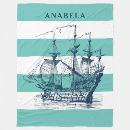 Zeilboot met  marineblauw fleece deken (Voorkant)