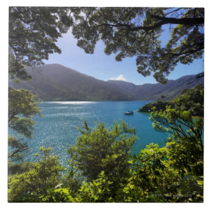 zeilboot op afstand tegeltje