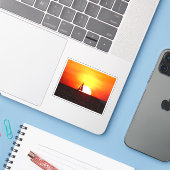 Zeilboot op Sunset Sticker (Laptop met iPhone)