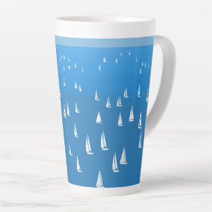 Zeilboten in diep blauw Zee - Regatta Sailships Latte Mok