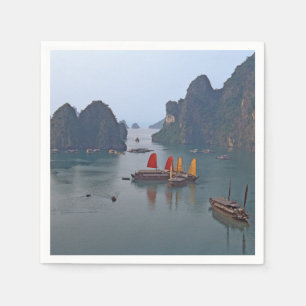 Zeilboten in Ha Long Bay - Vietnam, Azië Servet
