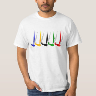 Zeilende zeilboot T-shirt