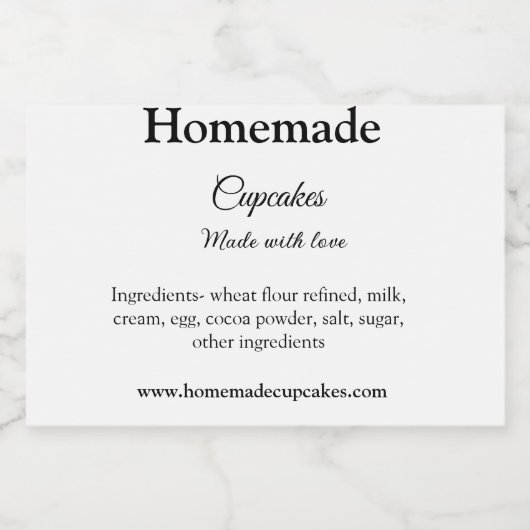 Zelfgemaakte cupcakes gemaakt met liefde tekst toe voedselcontainer etiket (Enkel label)