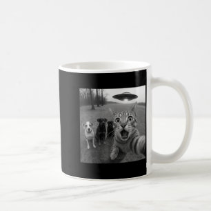 Zelfportret van kat en honden met buitenaardse UFO Koffiemok