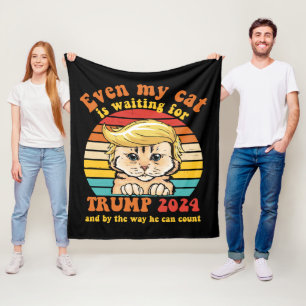 Zelfs Mijn Kat Wacht Op Trump 2024 Kleding Fleece Deken