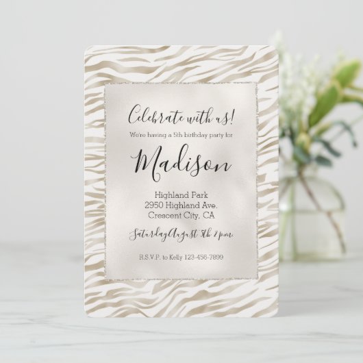 Zen Cream White Cocoa Brown Zebra Print Kaart (Staand voorkant)