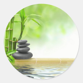Zen-kalmerende watertuin door genezing van liefde ronde sticker