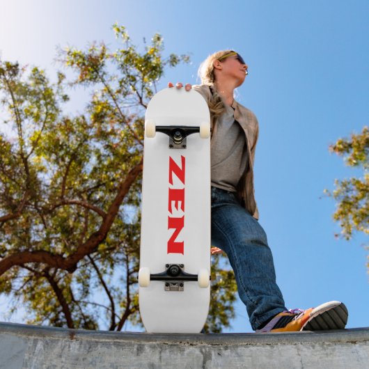 Zen rouge blanc skateboard (Extérieur 1)