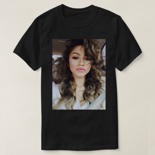 ZENDAYA Classic T-Shirt (Design voorkant)