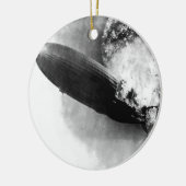 Zeppelin Burning Keramisch Ornament (Links)